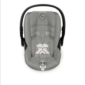NEW IN BOX  Cybex Platinum Cloud Q infant car seat with SensorSafe technology